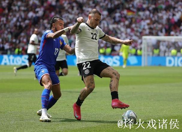 福法纳赞帕尔默为队内最佳；古斯托专注于日常训练