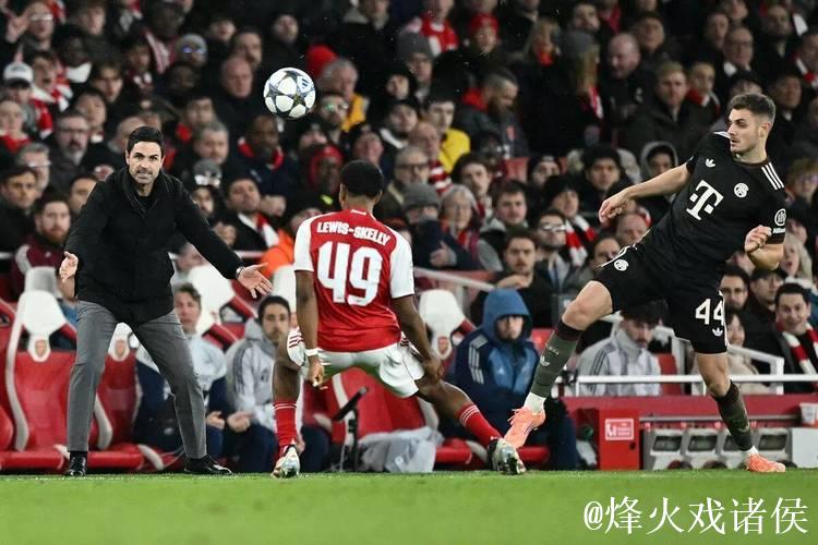 单场遭3次突破!枪手19岁小将表现失常 欧冠唯一失球 单场遭3次突破!枪手19岁小将表现失常 欧冠唯一失球