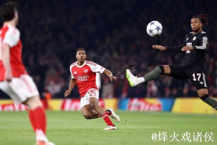 单场遭3次突破!枪手19岁小将表现失常 欧冠唯一失球 单场遭3次突破!枪手19岁小将表现失常 欧冠唯一失球